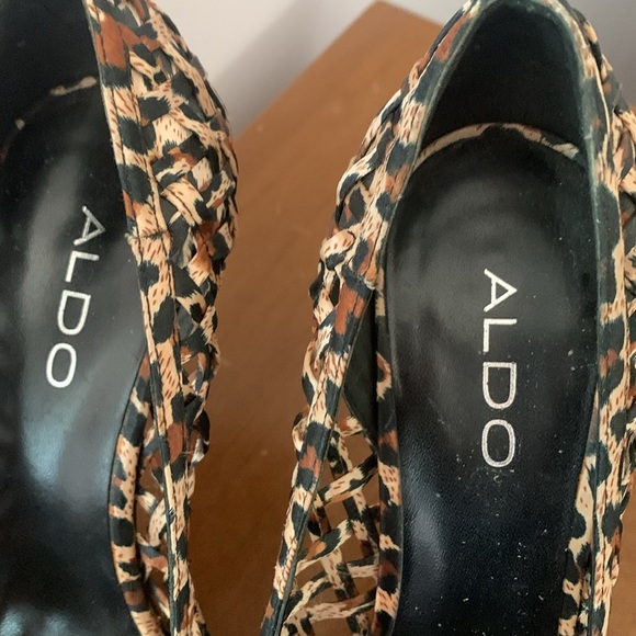 Aldo Peep Toe Shoe - Picture 8 of 8